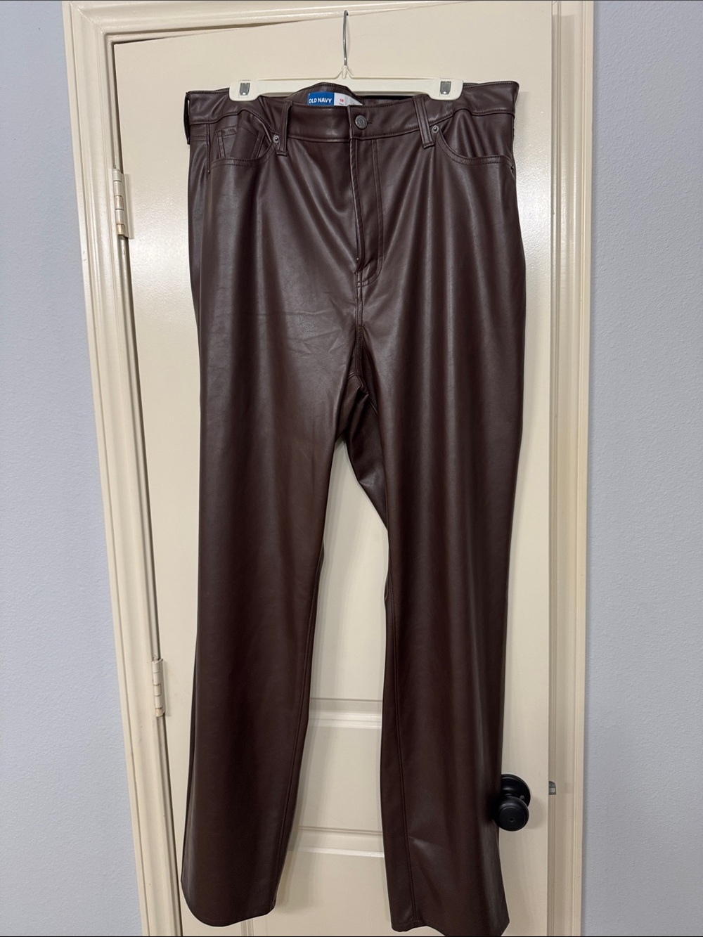 Old Navy Faux Leather Straight Leg -18 Tall